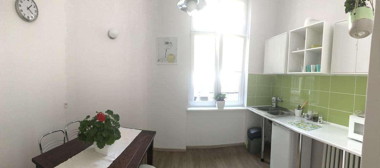 Green Hostel Poznan Bagian luar foto