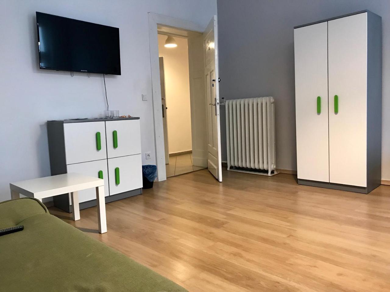 Green Hostel Poznan Bagian luar foto